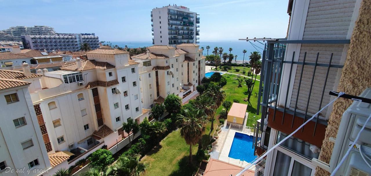 Elegante Estudio Frente A La Playa Benalmádena Zewnętrze zdjęcie
